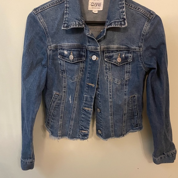 Size small Jean jacket - Picture 3 of 3